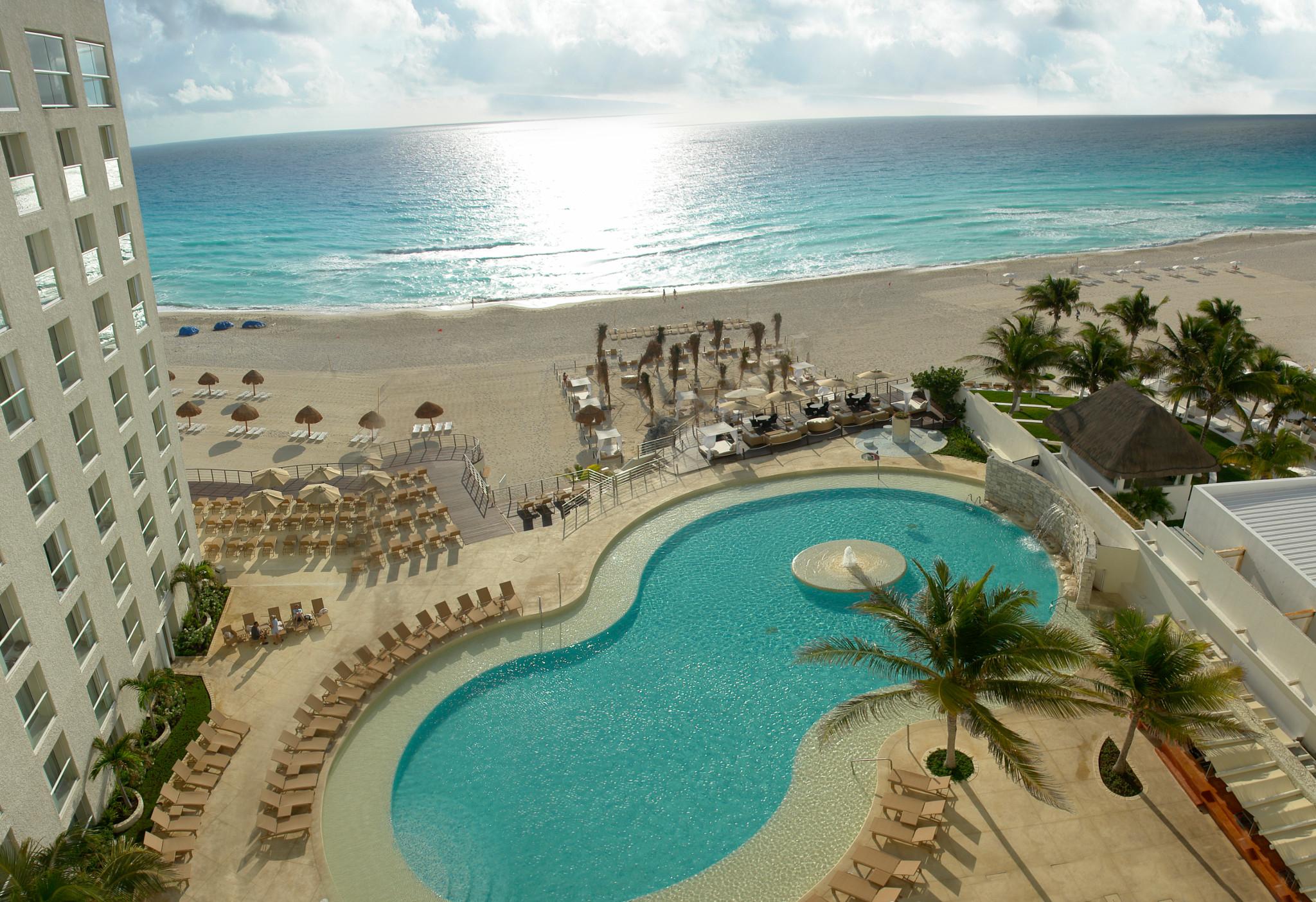 Sunset Royal Hotel Cancún Kültér fotó