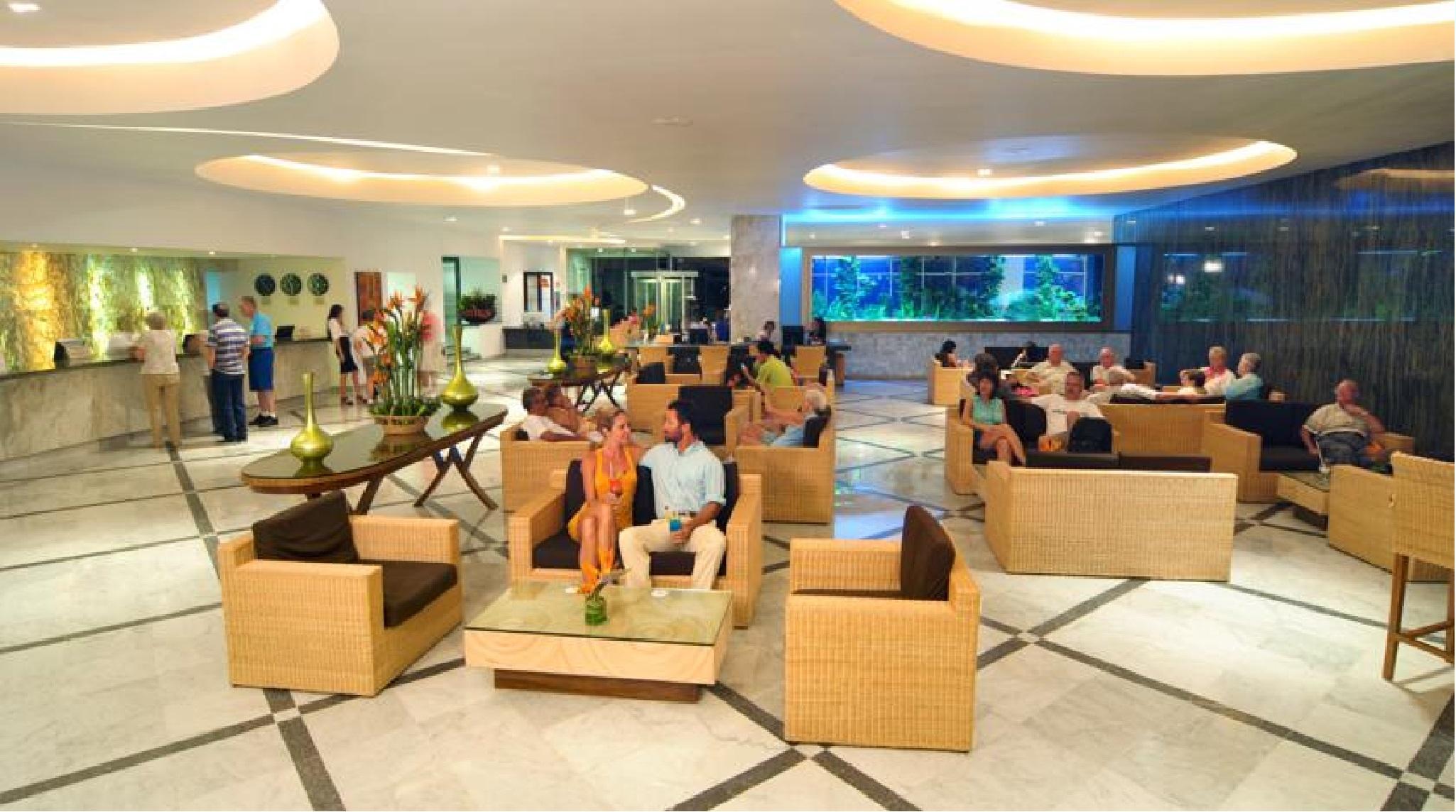 Sunset Royal Hotel Cancún Kültér fotó
