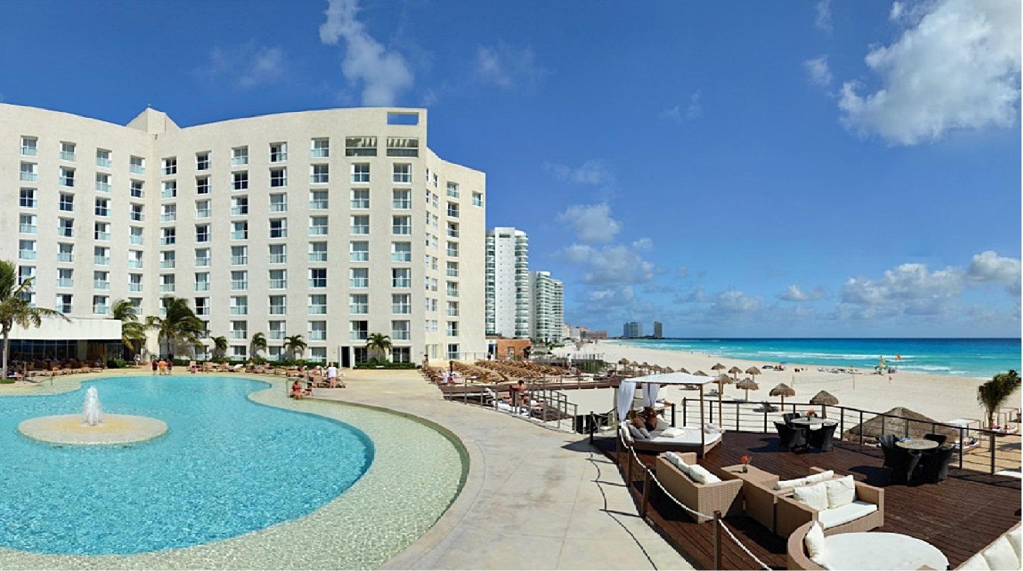 Sunset Royal Hotel Cancún Kültér fotó