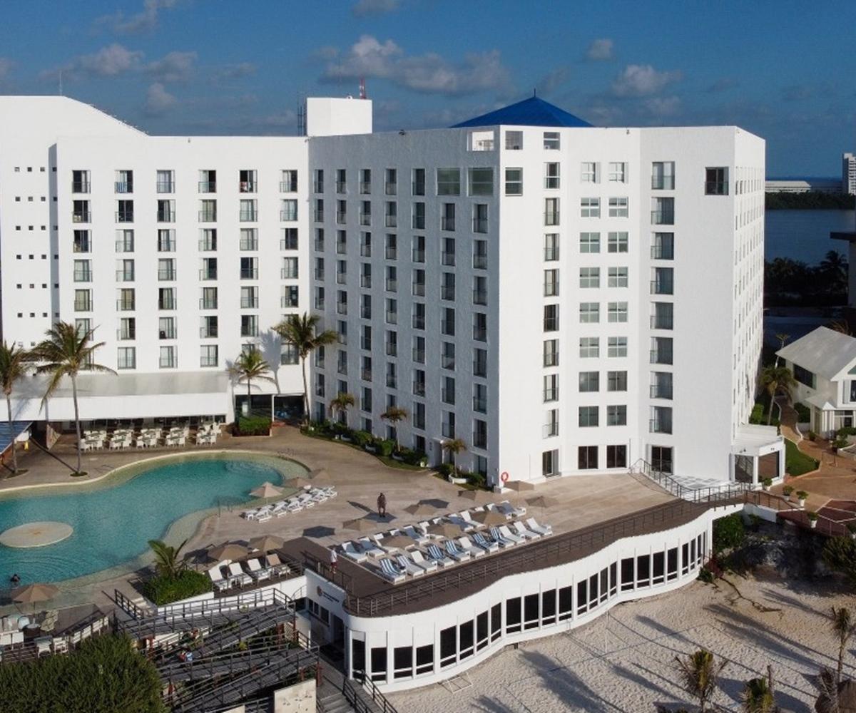 Sunset Royal Hotel Cancún Kültér fotó