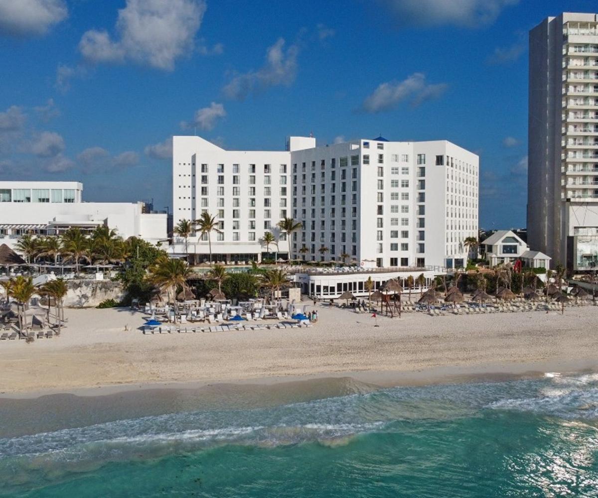 Sunset Royal Hotel Cancún Kültér fotó