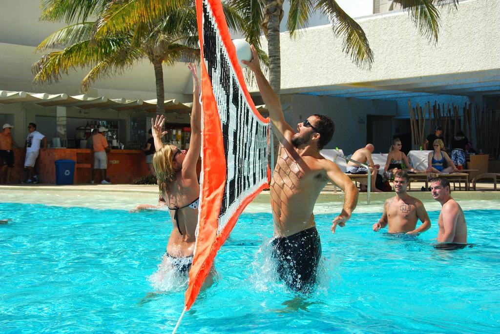 Sunset Royal Hotel Cancún Kültér fotó