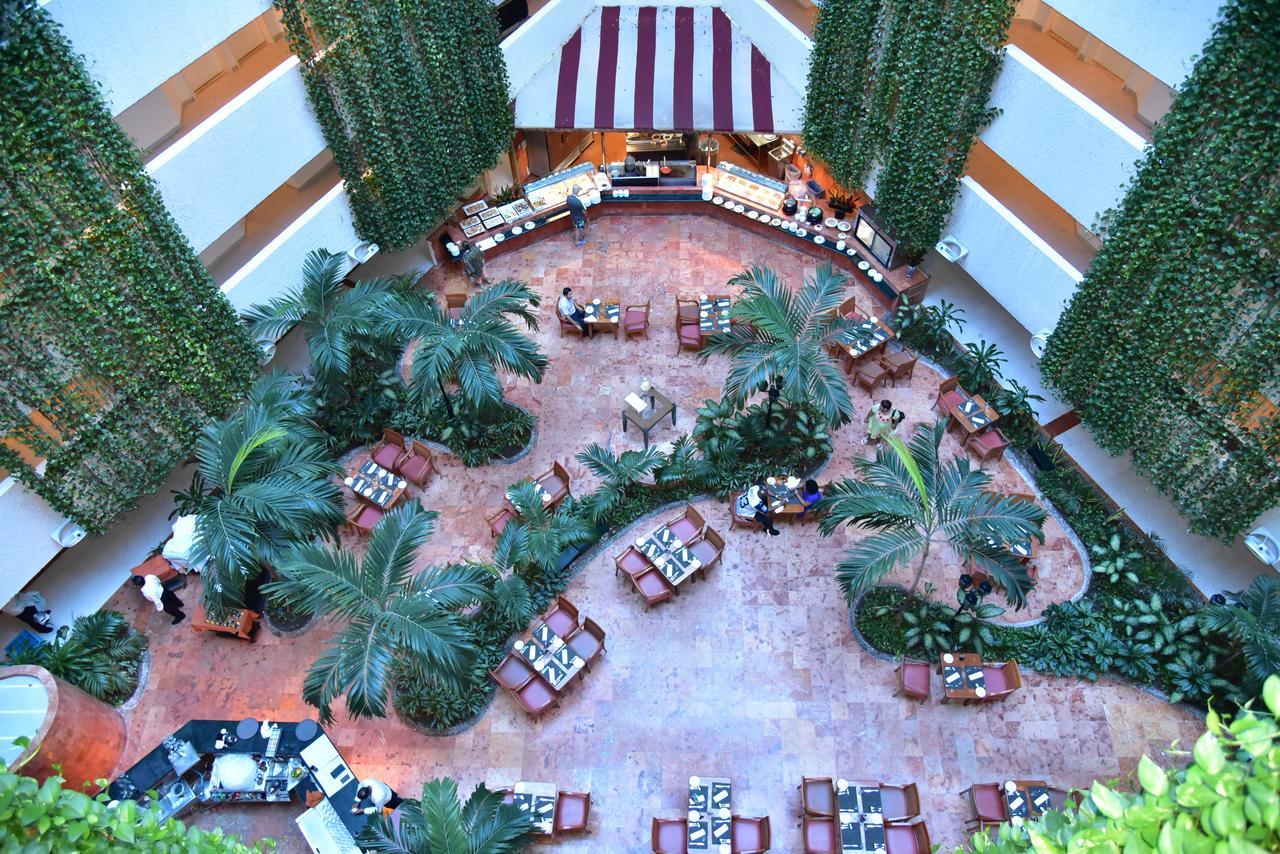 Sunset Royal Hotel Cancún Kültér fotó