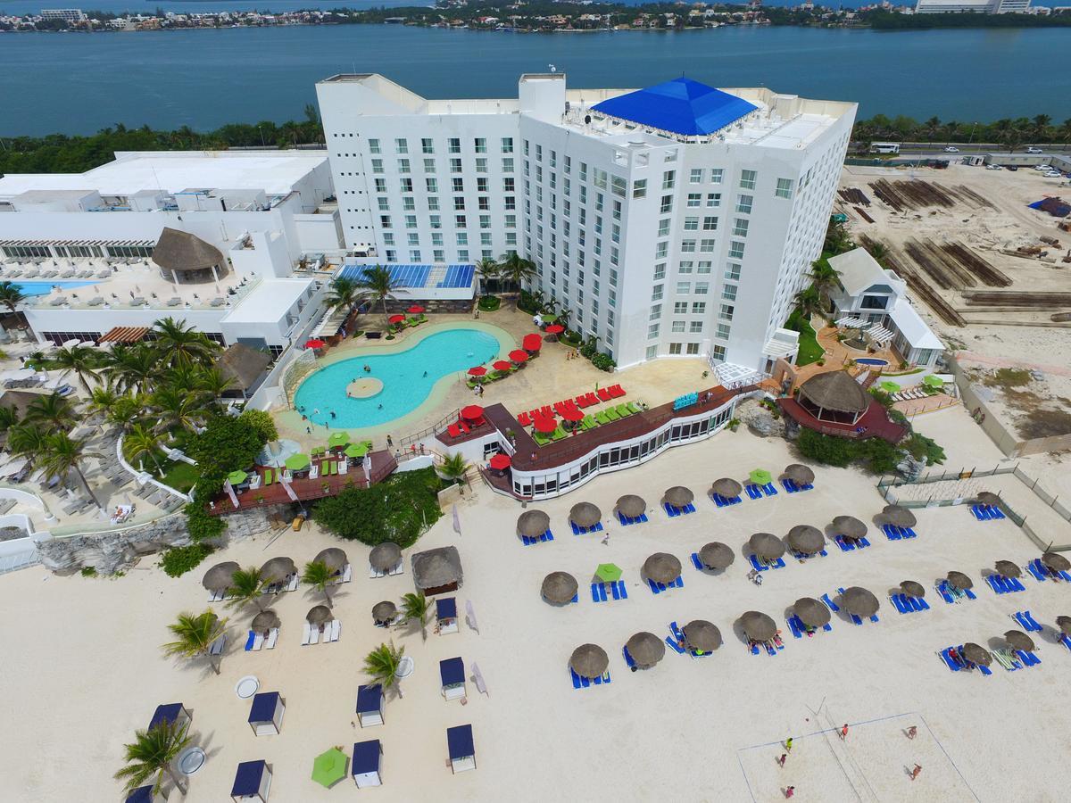Sunset Royal Hotel Cancún Kültér fotó